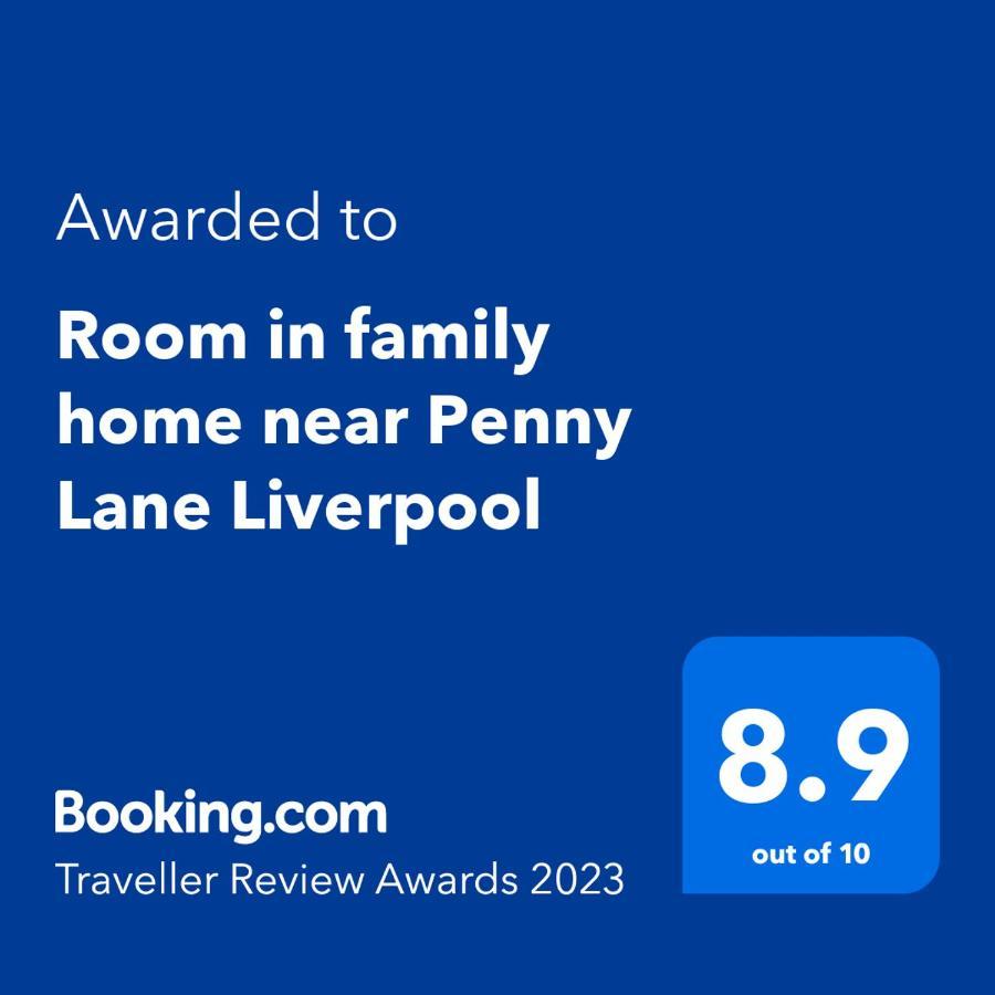 Room In Family Home Near Penny Lane Liverpool Bagian luar foto